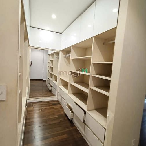 Hình ảnh Cho thuê nhà siêu phẩm , phường 4, Tân Bình - giá 30 triệu/tháng