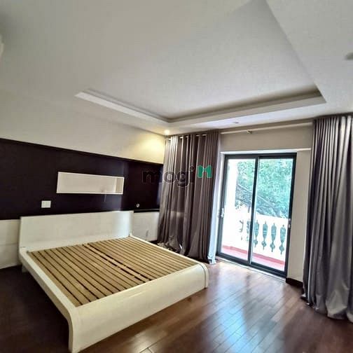 Hình ảnh Cho thuê nhà siêu phẩm , phường 4, Tân Bình - giá 30 triệu/tháng