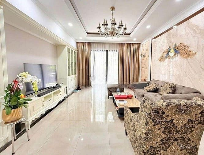Hình ảnh Cho thuê Biệt thự KDC Bình Phú, Quận 6 - Sân vườn cực rộng