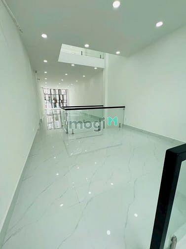 Hình ảnh Cho thuê mặt tiền đường Phan Đình Phùng