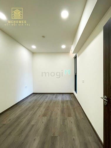 Hình ảnh Cho thuê 3pn nội thất cơ bản khu cao cấp Diamond Centery, nhà mới 100%
