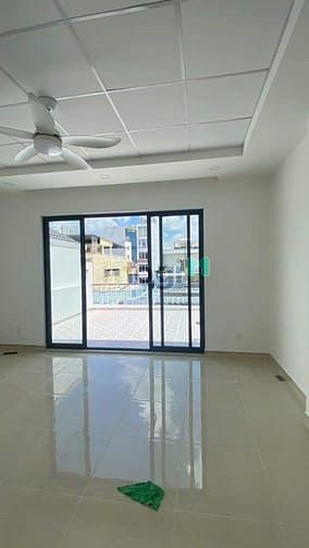 Hình ảnh Cho thuê nhà hẻm xe hơi 351/12C Lê Văn Sỹ, Phường 12, Quận 3.