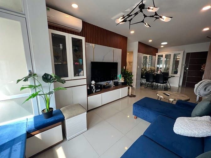 Hình ảnh Cho thuê căn chung cư Sky Garden 3 - Phú Mỹ Hưng - Q7 2PN-2WC view đẹp