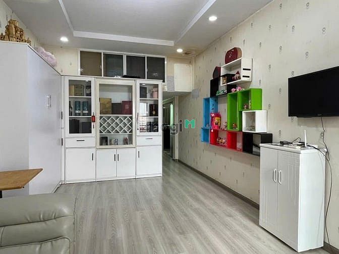 Hình ảnh Chung cư 590 CMT8, Khu phố 1, Q3, 52m2, 1 Phòng ngủ, 8tr/th