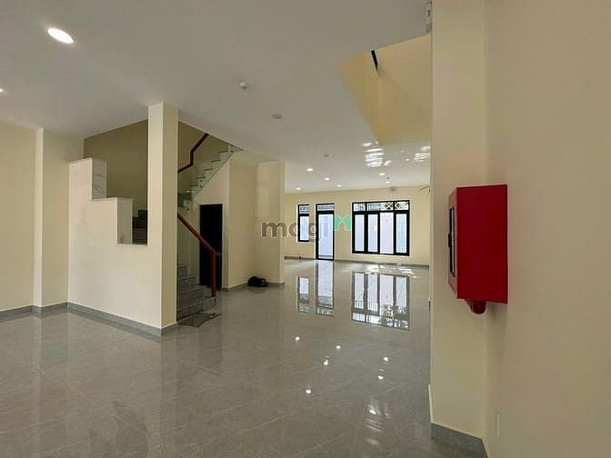 Hình ảnh Cho Thuê Nhà Văn Phòng , Spa , Trung Tâm Quận 10