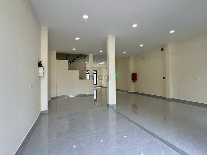 Hình ảnh Cho Thuê Nhà Văn Phòng , Spa , Trung Tâm Quận 10