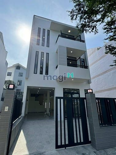Hình ảnh Cho Thuê Nhà Văn Phòng , Spa , Trung Tâm Quận 10