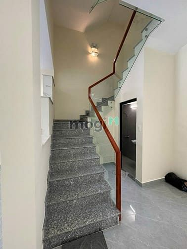 Hình ảnh Cho Thuê Nhà Văn Phòng , Spa , Trung Tâm Quận 10