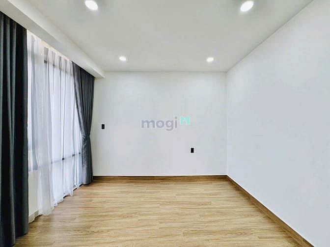 Hình ảnh siêu phẩm góc 2mt độc nhất -  18c bàu cát 1, p14  tb giá chỉ 28tr