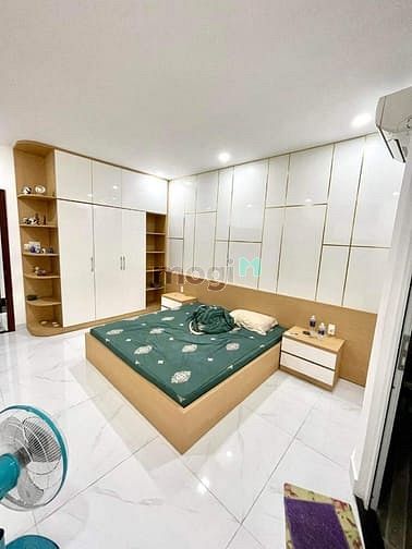 Hình ảnh CHDV siêu ngộp, 5.3 x 11m, Hầm 5T Giá 8.7 tỷ thương lượng