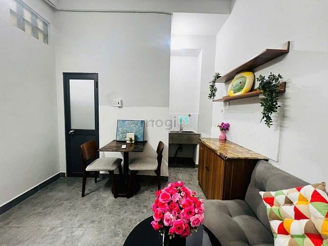 Hình ảnh CHDV, Lê Hồng Phong, P12, Q10. 5tr/tháng, 25m2, có cửa sổ.