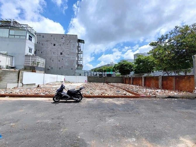 Hình ảnh Lô Đất -  Gần Chợ đầu mối, sổ hồng riêng, đường nhựa 6M hóc môn