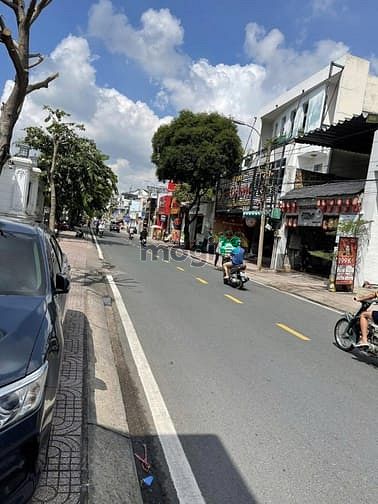 Hình ảnh Bán nhà MT kinh doanh phố  sầm uất khu bình thọ