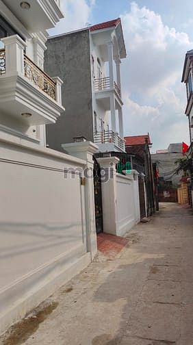 Hình ảnh Nhà đẹp dân xây, 4 tầng, ngõ thông, ô tô tải đỗ cửa, giá chỉ 5.29 tỷ