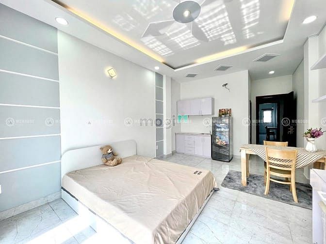Hình ảnh Cho thuê CHDV Tách bếp ban công giặt riêng - Tân Phú kế bên Tân Bình