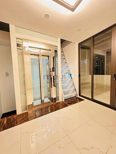 Hình ảnh Bán nhà riêng Vĩnh Phúc - Ba Đình, 48m2 xây 8T giá 23.5 tỷ