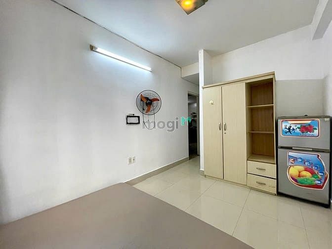 Hình ảnh Studio cửa sổ trời siêu thoáng