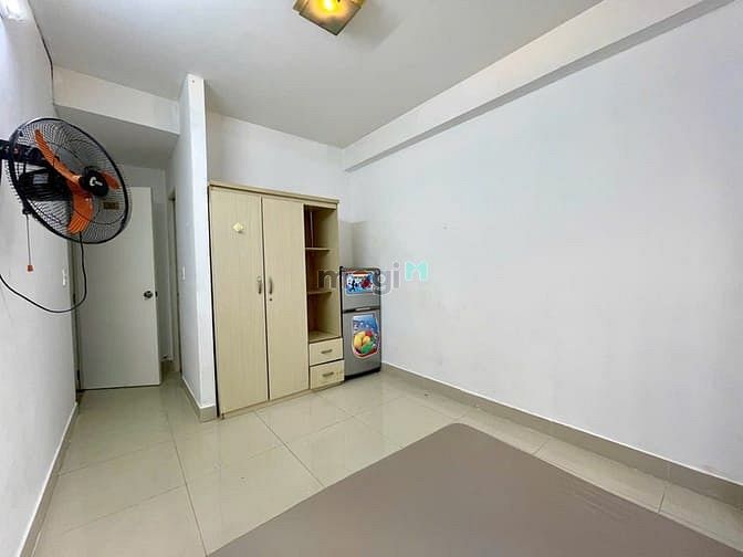 Hình ảnh Studio cửa sổ trời siêu thoáng