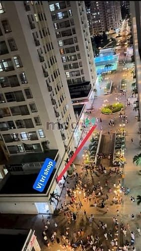 Hình ảnh bán shop Sky garden 2 Phú Mỹ Hưng Q.7 có hợp đồng thuê sẵn 84 triệu