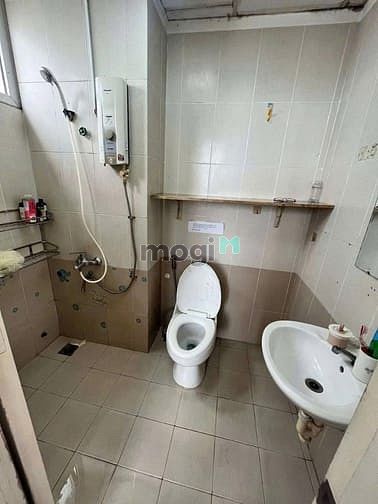 Hình ảnh Chung cư Phú Thanh, 212 Thoại Ngọc Hầu, TP, 75m2, 2PN, 7tr/tháng.
