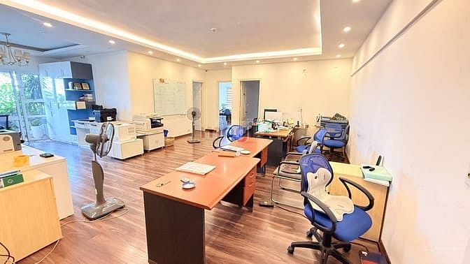 Hình ảnh Bán chung cư căn góc 3 mặt thoáng 163m2, tòa 101 Láng Hạ - Đống Đa