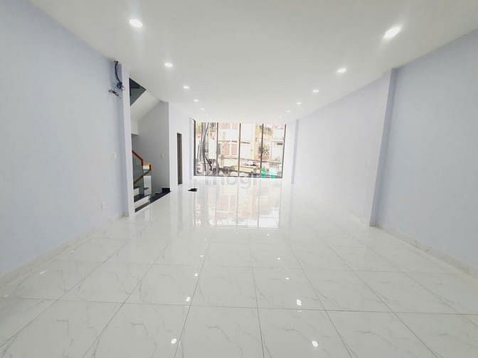Hình ảnh Cho thuê nhà MẶT TIỀN KINH DOANH Đề Thám, Quận 1