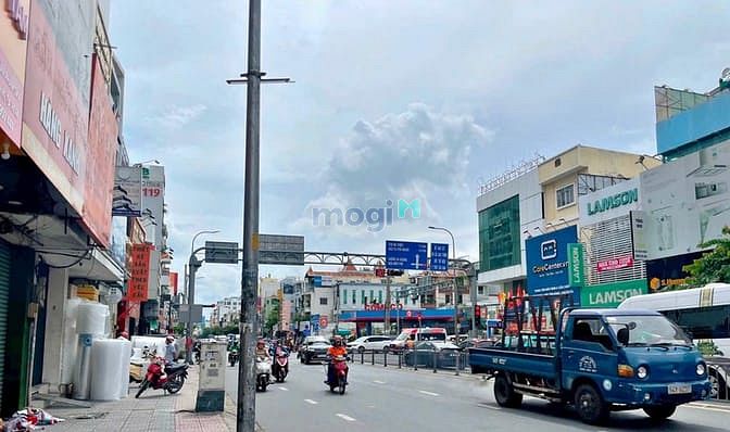 Hình ảnh NHÀ MẶT PHỐ Số 71 Bạch Đằng, Đường Lớn 2 Chiều, Mặt Bằng 80m, KD TỰ DO