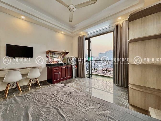 Hình ảnh Căn Hộ 30m2 1PN Full NT Cao Cấp - Thang Máy - Gần Chợ Phạm Văn Hai