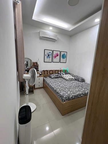 Hình ảnh Resgreen Tower,Hòa Thạnh,Tân Phú:83m2,2p ngủ,2wc,NT,12tr