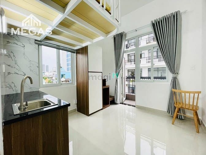 Hình ảnh Duplex Ban Công Máy Lạnh New Gần CVPM Quang Trung