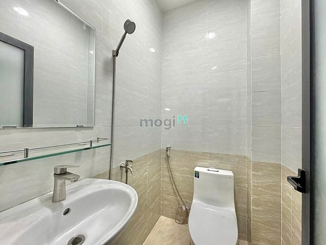 Hình ảnh Căn Hộ Full Nội Thất - Gác Cao - Bancol Riêng - Ngay Vườn Lài -Cầu Sắt