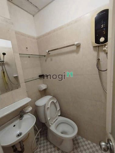 Hình ảnh Chung cư Saigon Tower, Thoại Ngọc Hầu, TP: 3p ngủ, 2wc, full nt, 8tr5