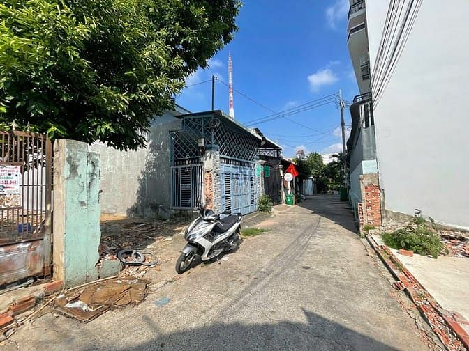 Hình ảnh Bán lô đất hẻm xe hơi đường Man Thiện, DT 65m2 giá 4,3 tỷ