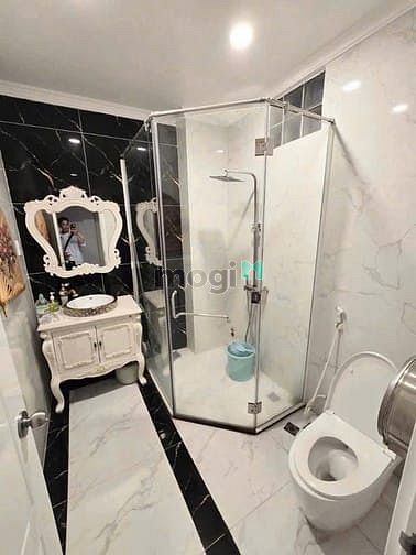 Hình ảnh CHO THUÊ NHÀ THANG MÁY - 283/26A Cách Mạng Tháng 8, Quận 10