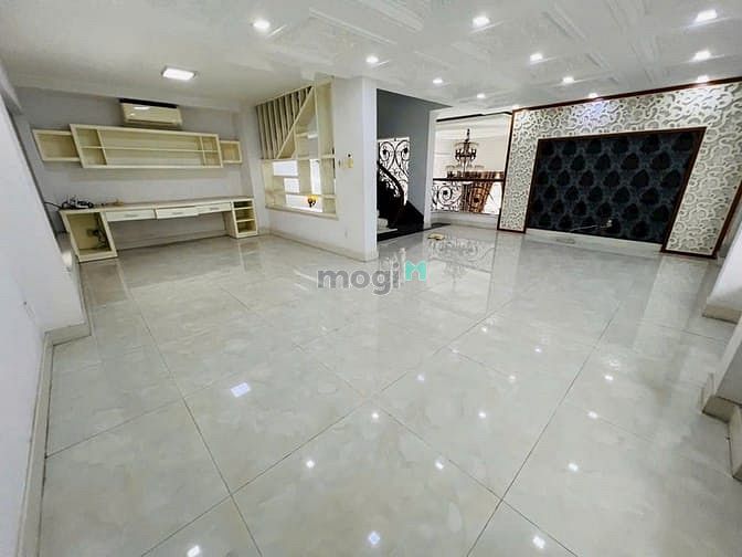 Hình ảnh Cho Thuê Nhà Dạng Biệt Thự Mini 115/9A Trần Quốc Thảo, P9, Quận 3