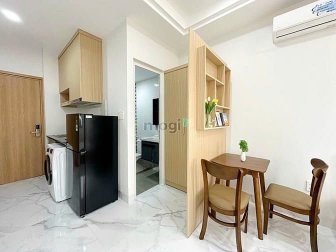 Hình ảnh Siêu phẩm chdv studio ban công full nt gần Lotte, tdtu, Rmit, Q1,4,8.