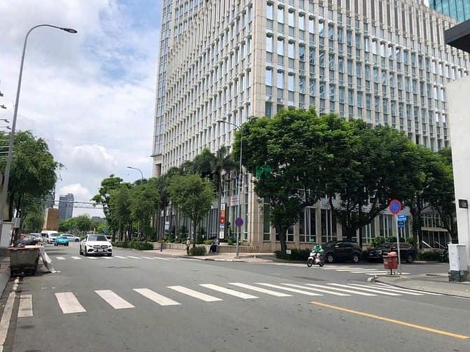 Hình ảnh Cho thuê nhà Góc 2MT 2 Mạc Thị Bưởi, Phường Bến Nghé, Quận 1, HCM