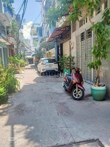 Hình ảnh CHDV Trần Bình Trọng - 12P full nội thất - thang máy - Giá10.5 tỷ TL