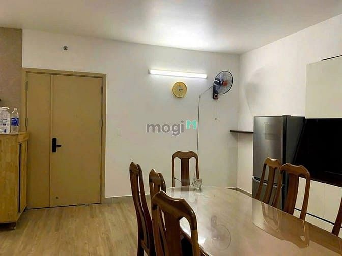 Hình ảnh Chung cư Bàu Cát, Hồng Lạc, TB: 3P, 2WC, 110m2, 12tr/tháng.