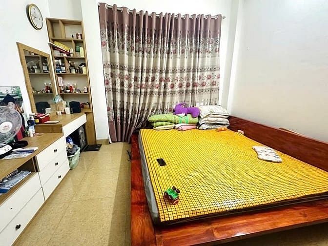 Hình ảnh Bán nhà ngõ ô tô 47m2 x 5 tầng Ngọc Hồi, gần viện Nội Tiết TW, giá nhỉ