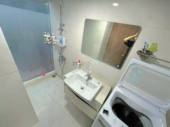 Hình ảnh Chung cư Bàu Cát, Hồng Lạc, TB: 3P, 2WC, 110m2, 12tr/tháng.