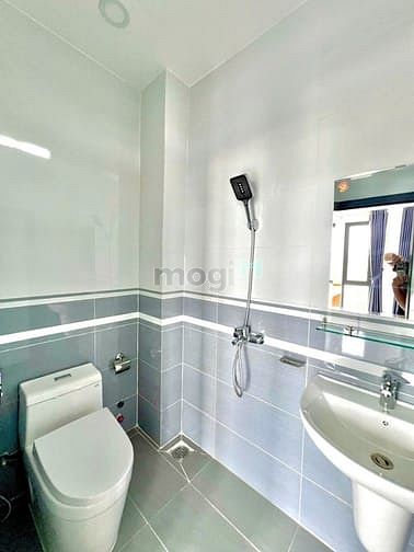 Hình ảnh Siêu phẩm mới 100%, Studio ban công fnt, máy giặt riêng,gần Lotte,Tdtu