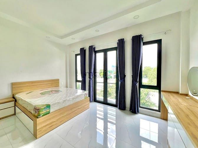 Hình ảnh Siêu phẩm mới 100%, Studio ban công fnt, máy giặt riêng,gần Lotte,Tdtu