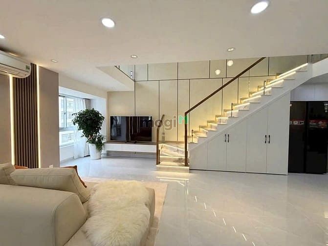 Hình ảnh bán siêu phẩm 130m + lửng Sky garden 1 Phú Mỹ Hưng Q.7