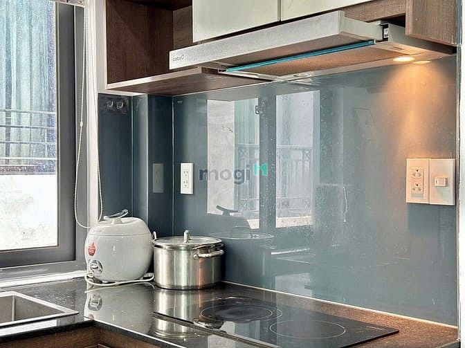 Hình ảnh Mb6623 nạp rút nhanh chóng tách bếp full nội thất mới đối diện đại học Kinh Tế (UEH)