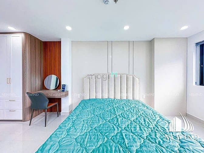 Hình ảnh Khánh Hội Q4, ngay sát Q1 full nội thất ban công cửa sổ lớn