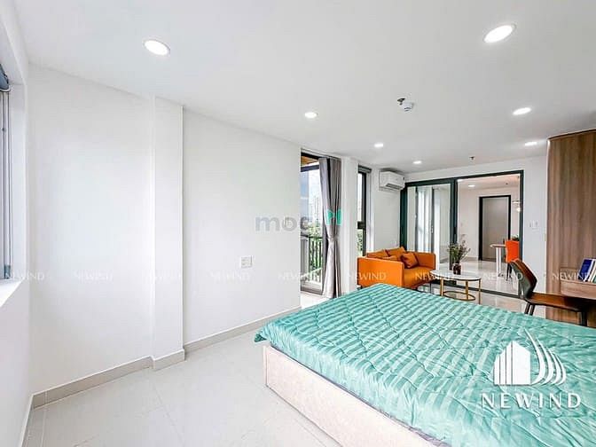 Hình ảnh Khánh Hội Q4, ngay sát Q1 full nội thất ban công cửa sổ lớn
