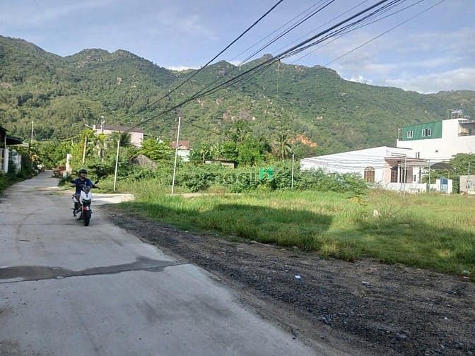 Hình ảnh PD36 Bán đất mặt tiền đường Trần Mai Ninh xã Phước Đồng