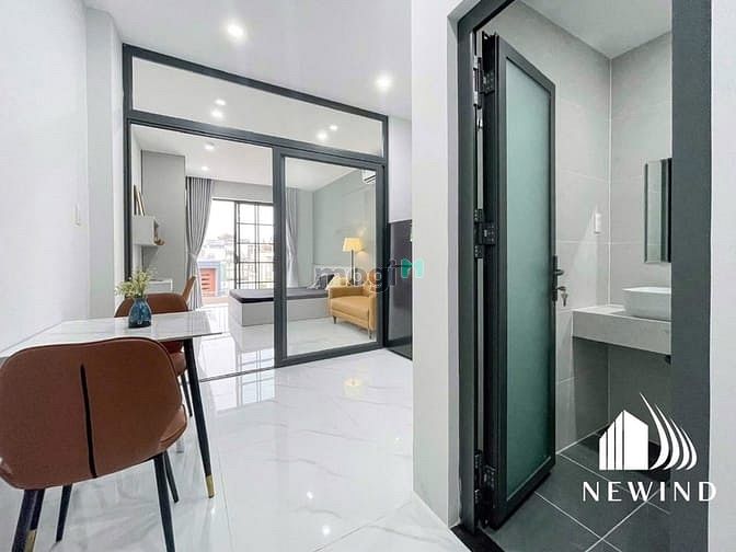 Hình ảnh Sắp trống lại siêu phẩm 1PN ban công full nội thất máy giặt riêng