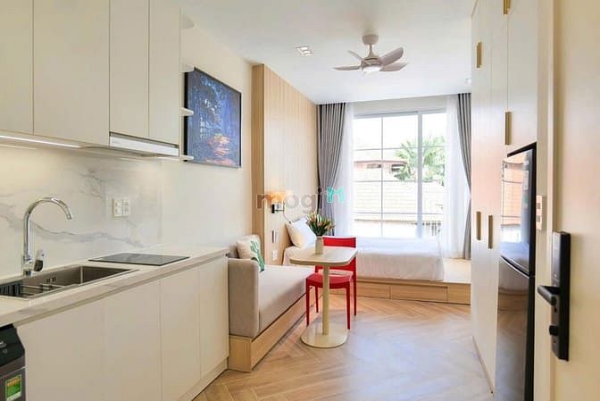 Hình ảnh Cho thuê phòng studio full nội thất Đường Bến Vân Đồn, ngay sát Q1